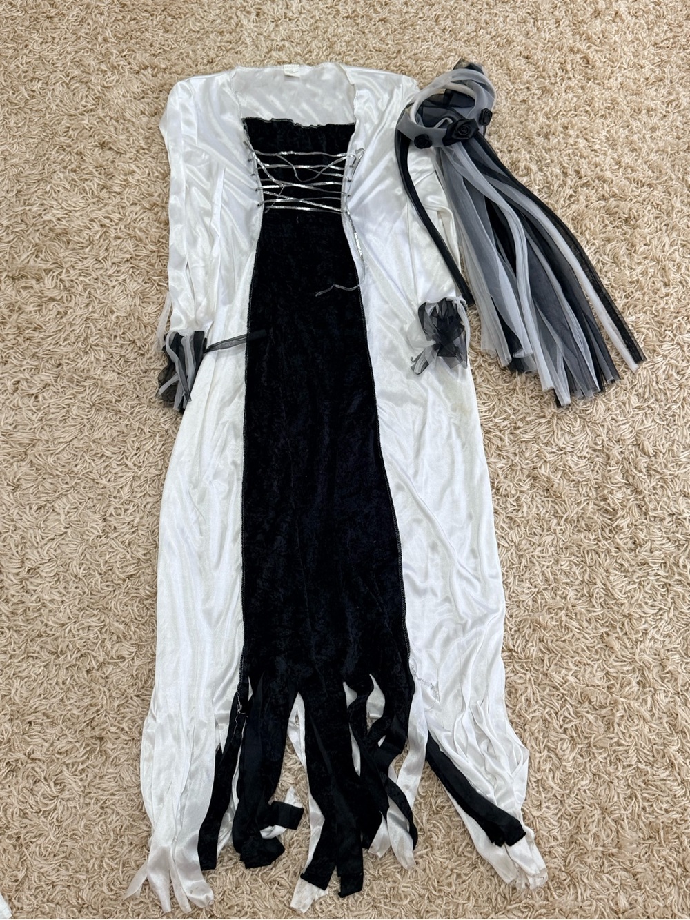 Halloween Ghost Spirit Costume Size 12–14 w/ Headpiece
